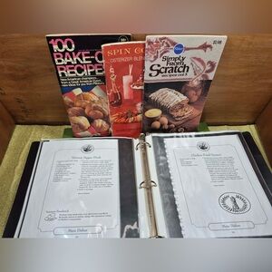 Vintage Cookbooks - Midwest Cookbook BINDER with Upper Michigan UP Recipes